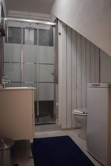 Appartement Neuf Et Independant Dans Rez-De-Villa Vallauris Eksteriør bilde